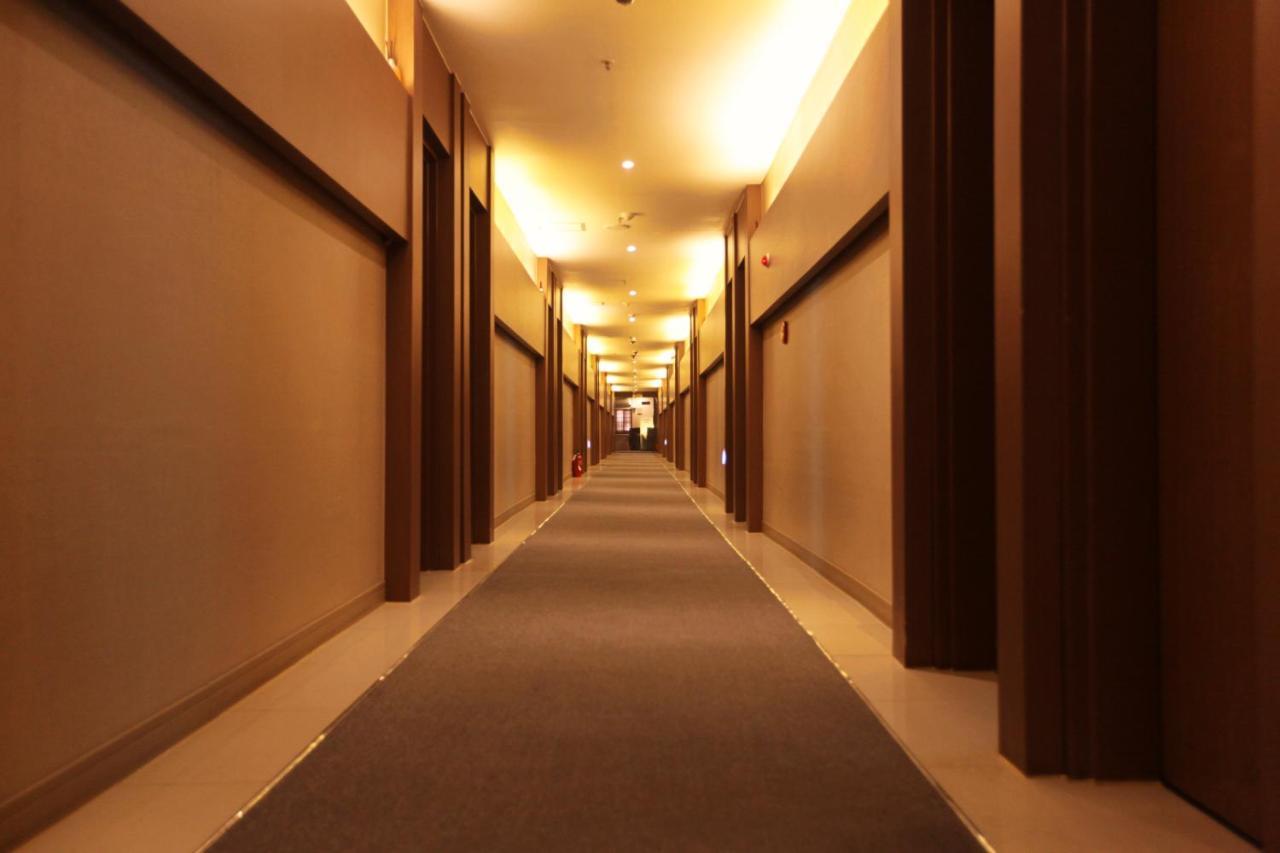 Changwon At Business Hotel Exterior foto